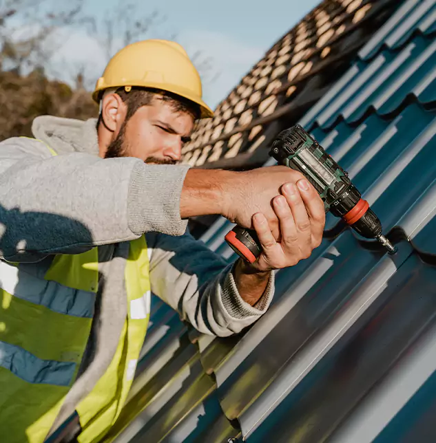 Champaign Homeowners Count on Champaign Roofing Pro for Steel Roofing Excellence