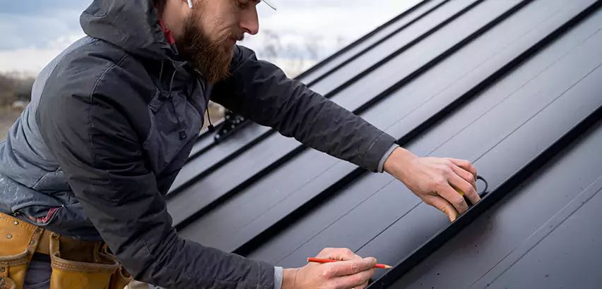 Professional Steel Roof Repair Services in Champaign, IL