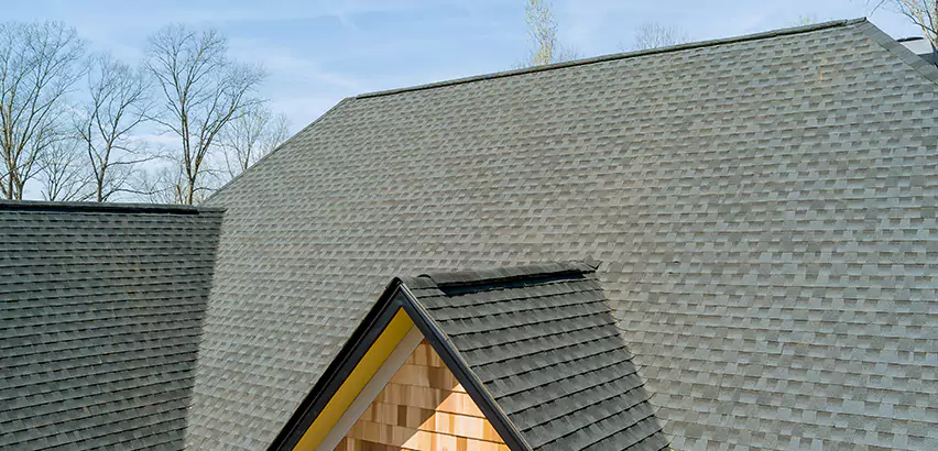 Replacing Vinyl Siding With Cedar Shingles in Champaign