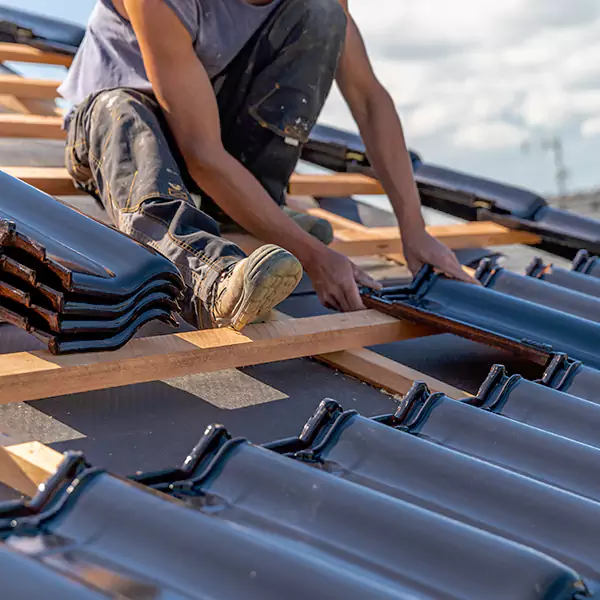 Why Champaign, IL Homeowners Choose Champaign Roofing Pro for Hail Damage Repairs?