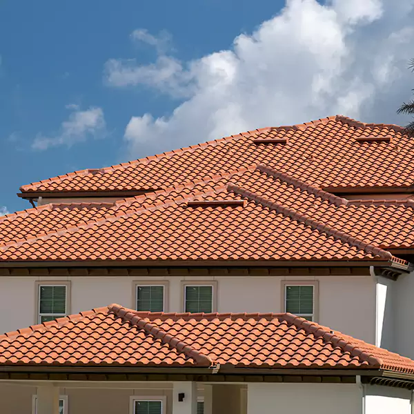 Why Champaign, IL Property Owners Choose Champaign Roofing Pro for Tile Roofing?